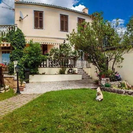 In 5483 Apartment Crikvenica