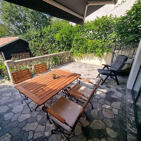 Apartment In 5483 Crikvenica