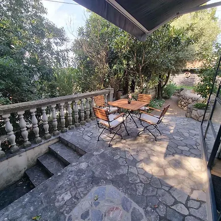 In 5483 Apartment Crikvenica